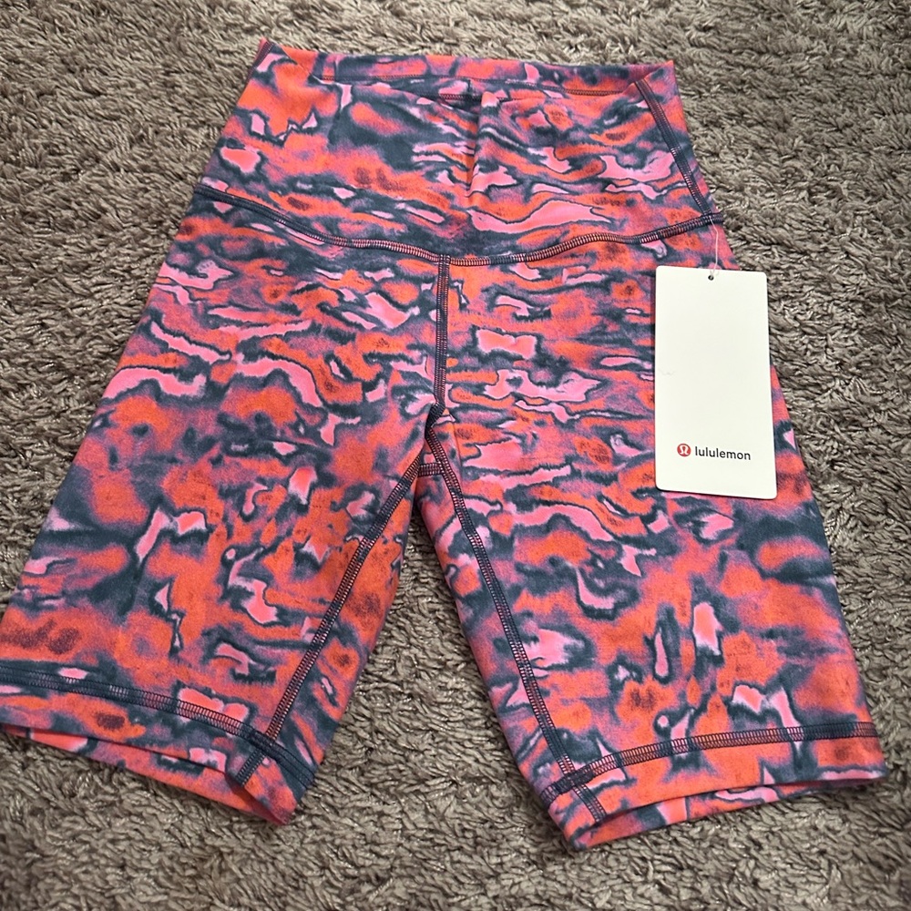 Lululemon wunder train 8 inch shorts